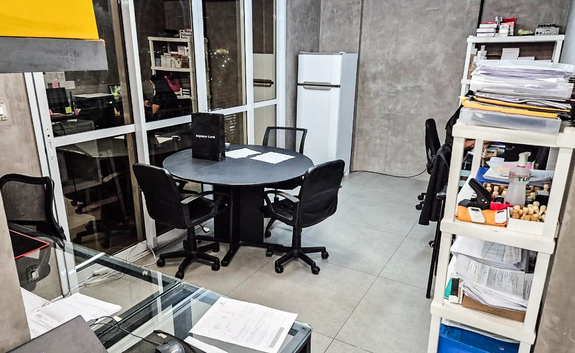 Sala Comercial à venda no Horizonte Jardins, no bairro Jardins em Aracaju