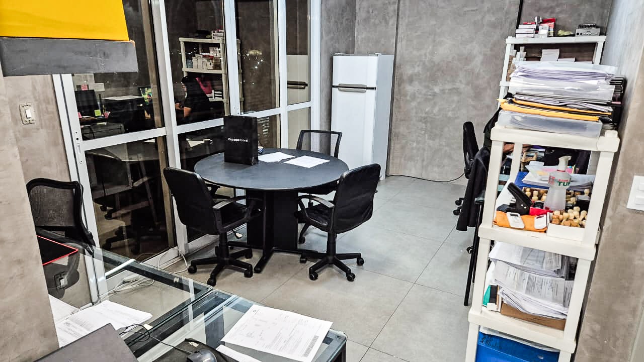 Sala Comercial à venda no Horizonte Jardins, no bairro Jardins em Aracaju